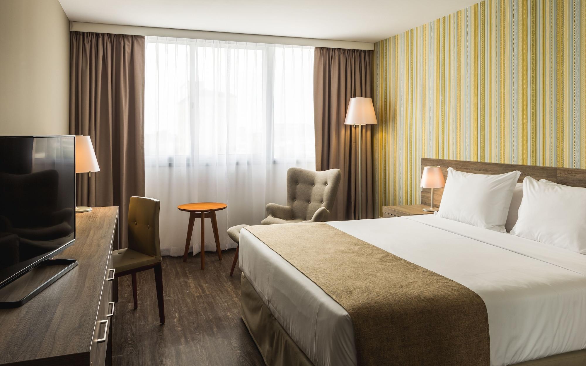 Frontier Hotel ริเวรา ภายนอก รูปภาพ