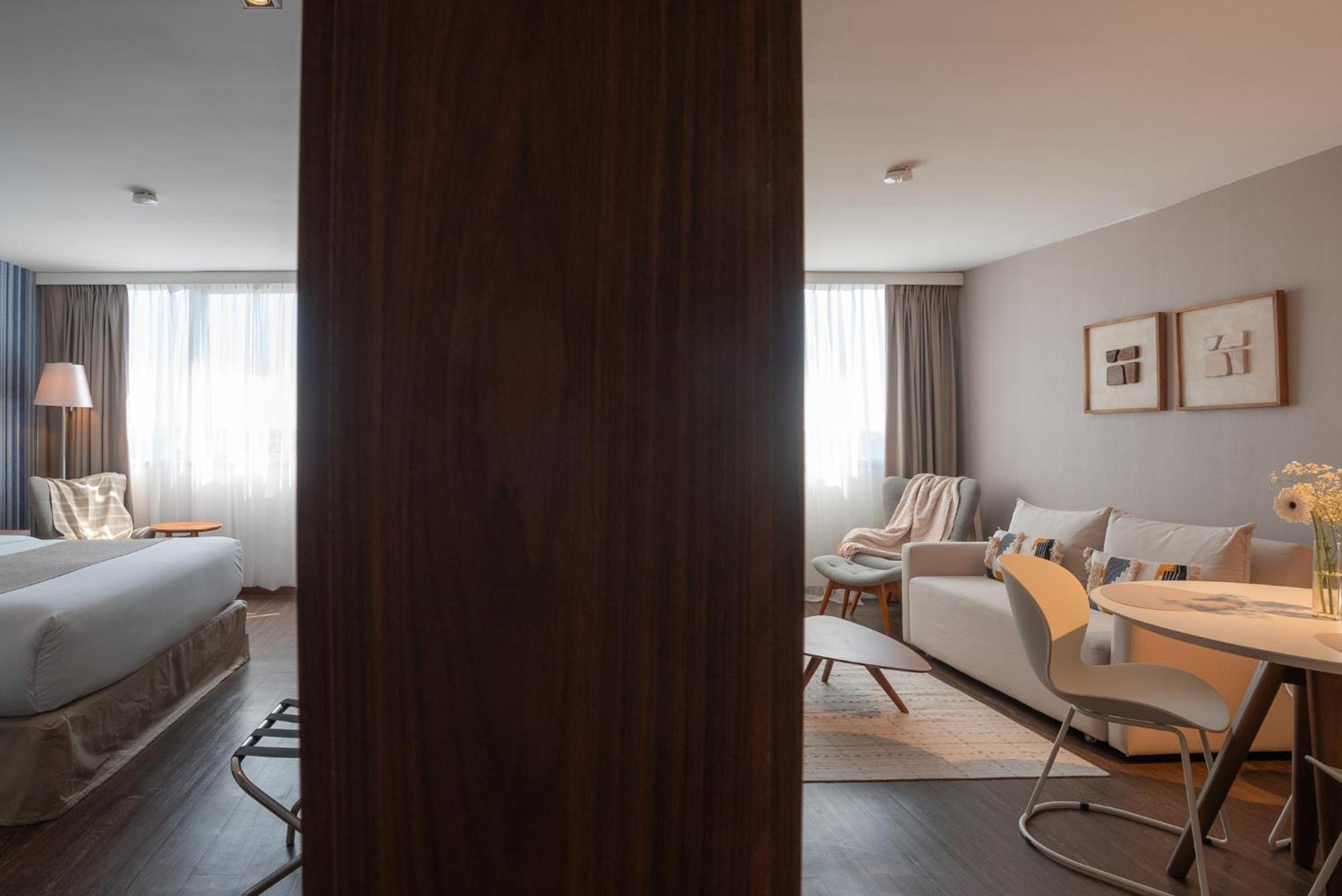 Frontier Hotel ริเวรา ภายนอก รูปภาพ